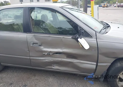 1999 Toyota Camry Ce из США, поврежденный, VIN 4T1BG22KXXU531316